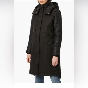 Women's Black Quilted Sleeve Coat